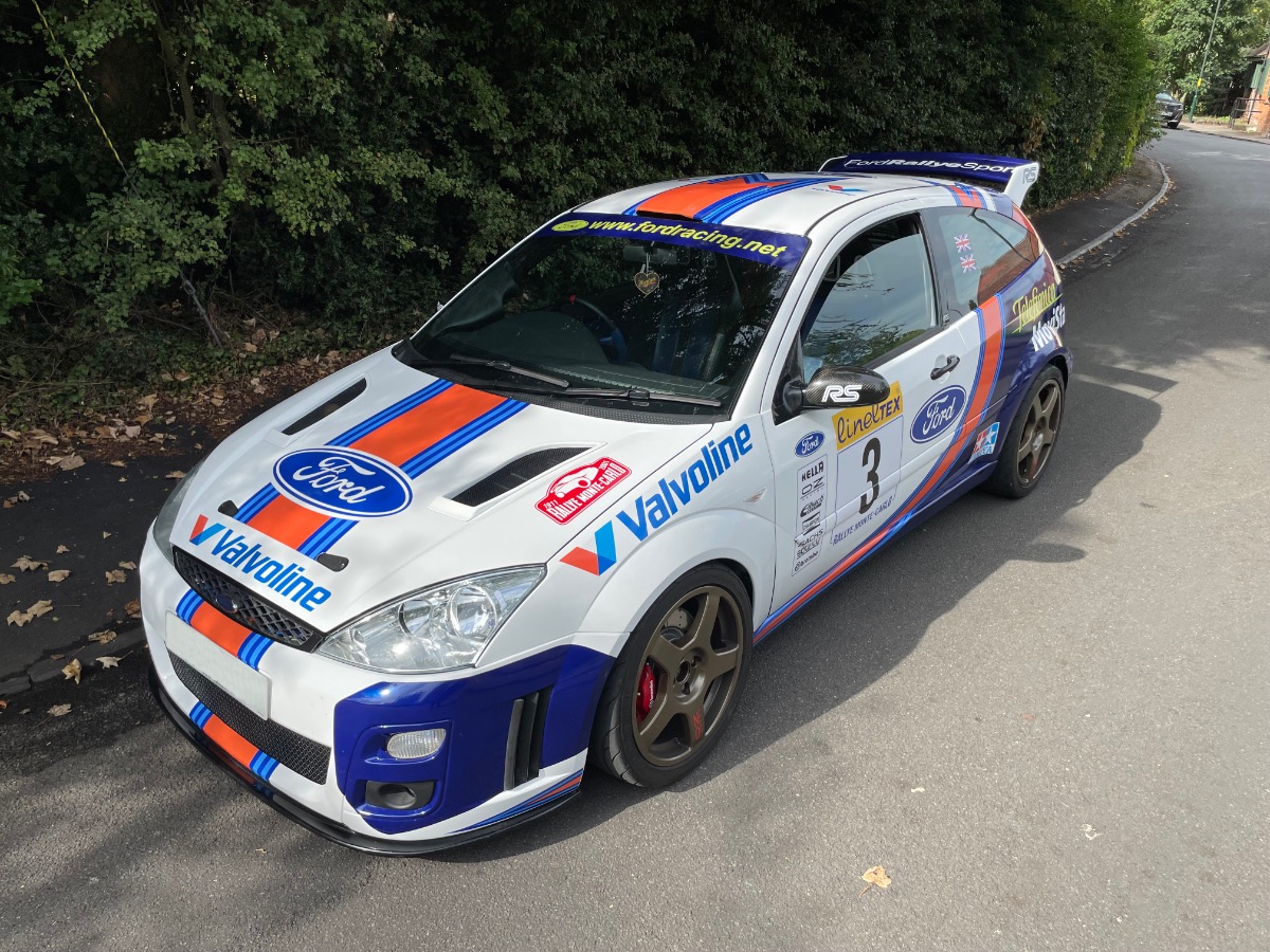 2003 Ford Focus Image 3